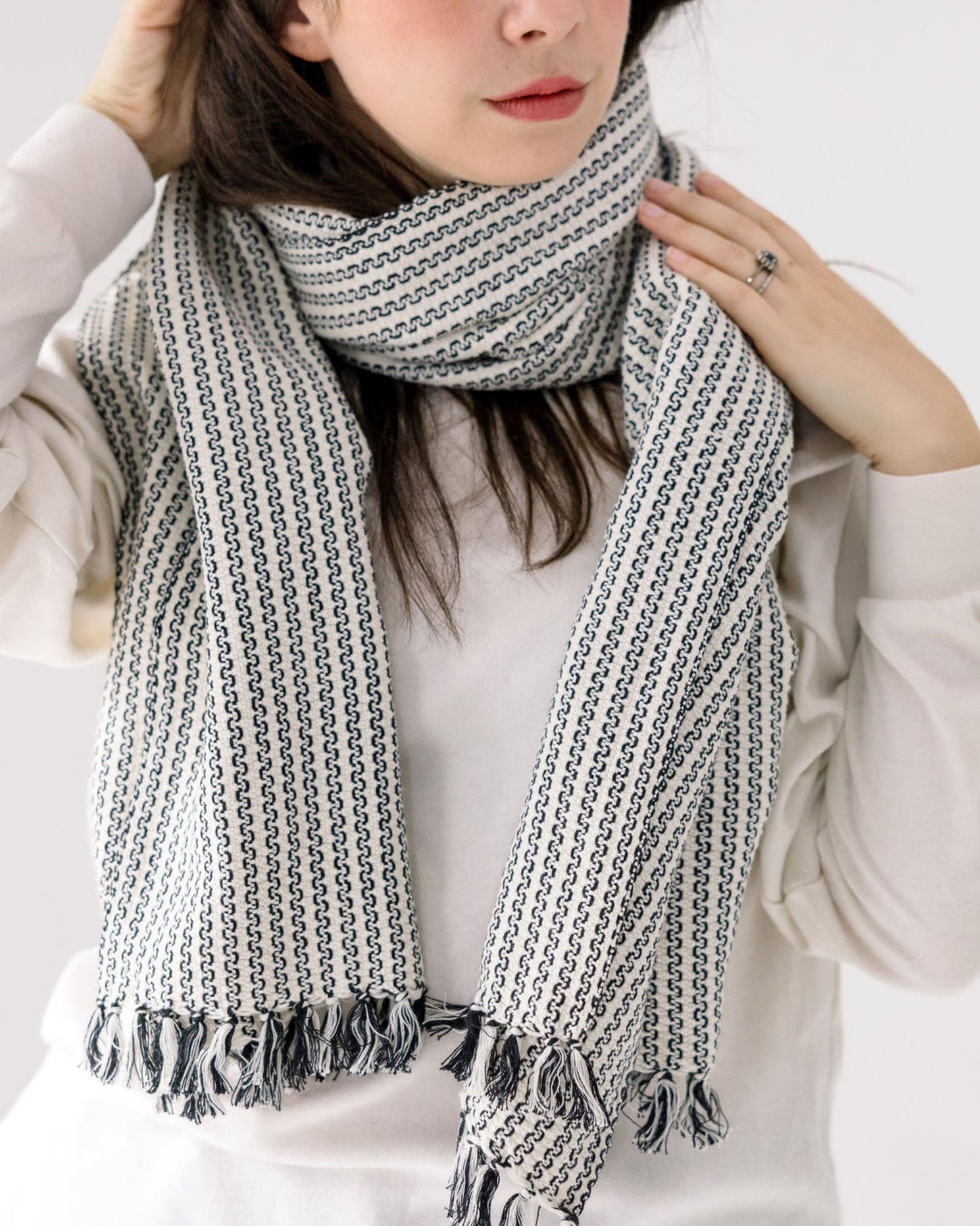 Aaron Scarf | Unisex Extras Grmawit