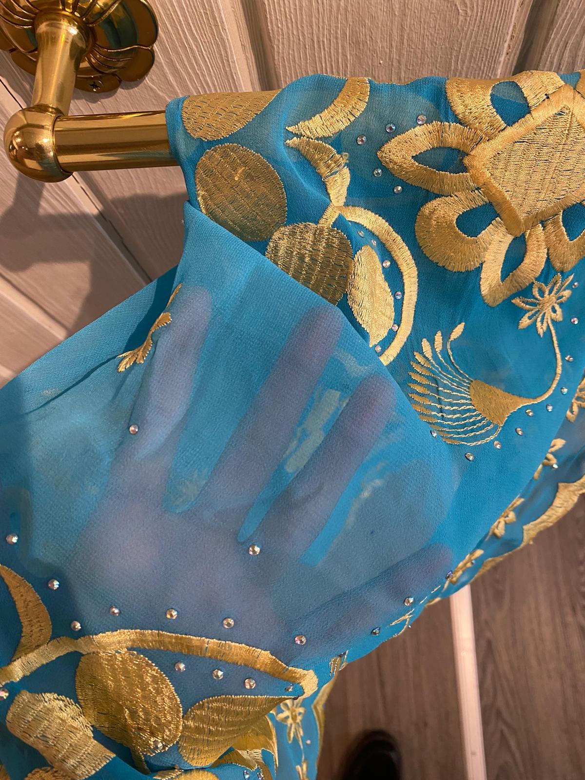 Blue Rhinestone Shawl – Elegant & Cozy Extras Grmawit