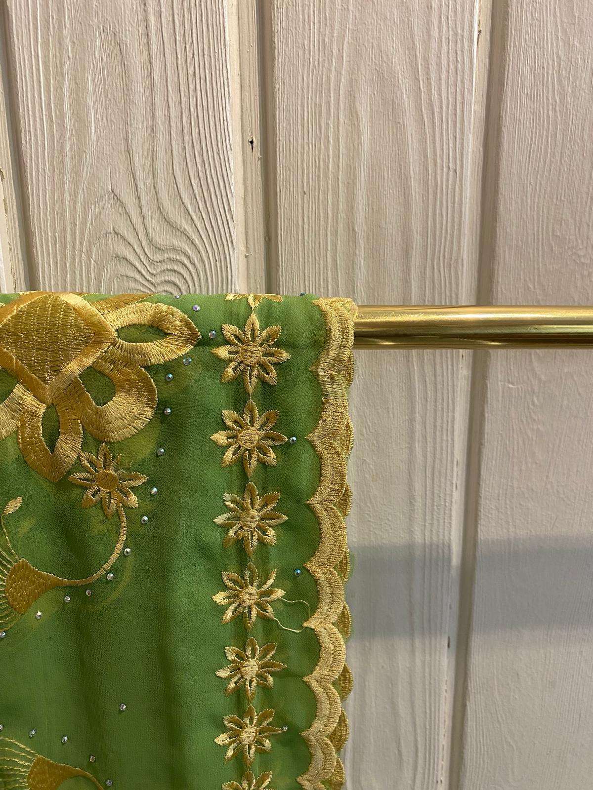 Light Green Rhinestone Shawl – Elegant & Cozy Extras Grmawit