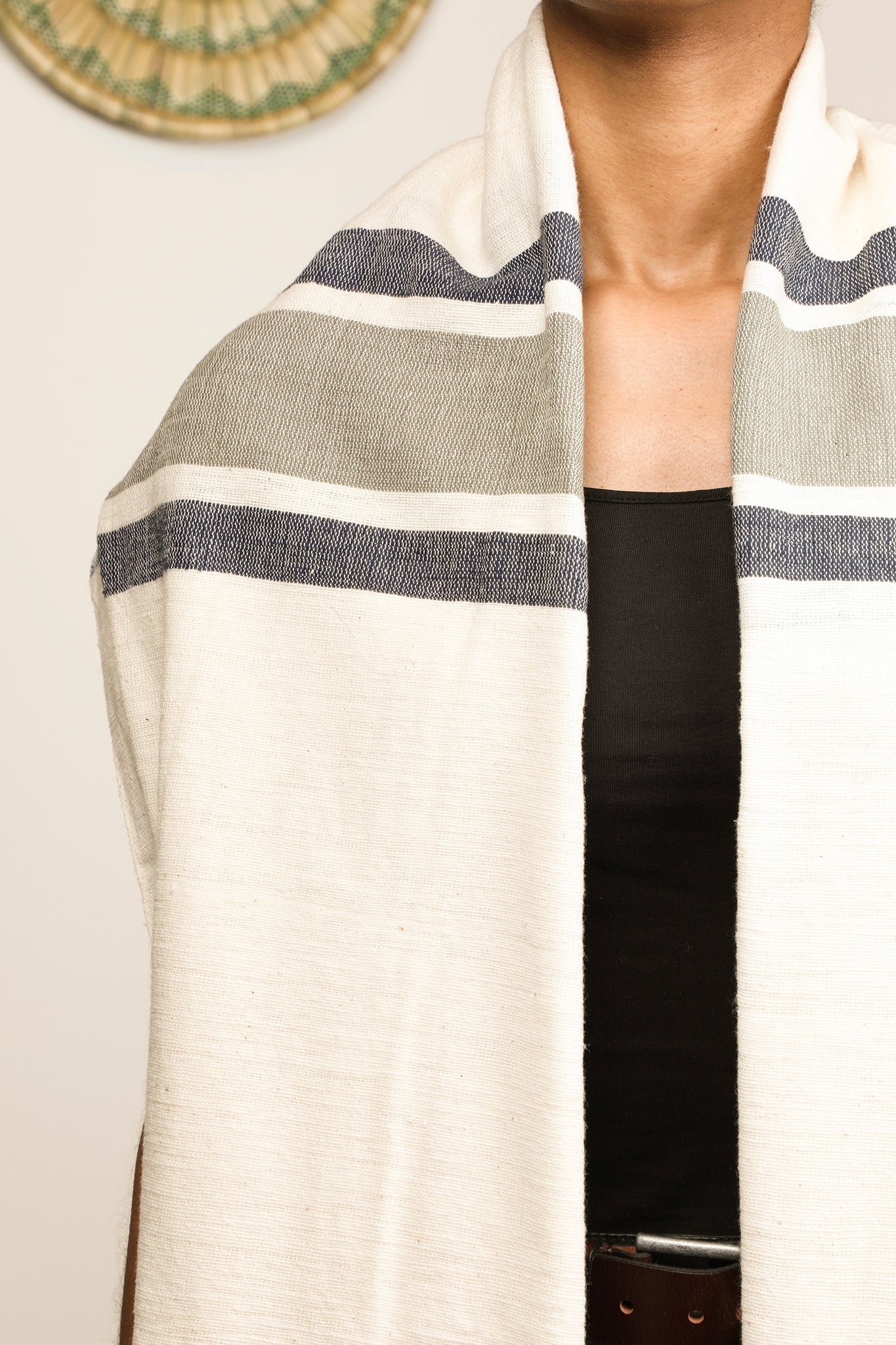 Hadwoven Scarves #4 Extras Grmawit