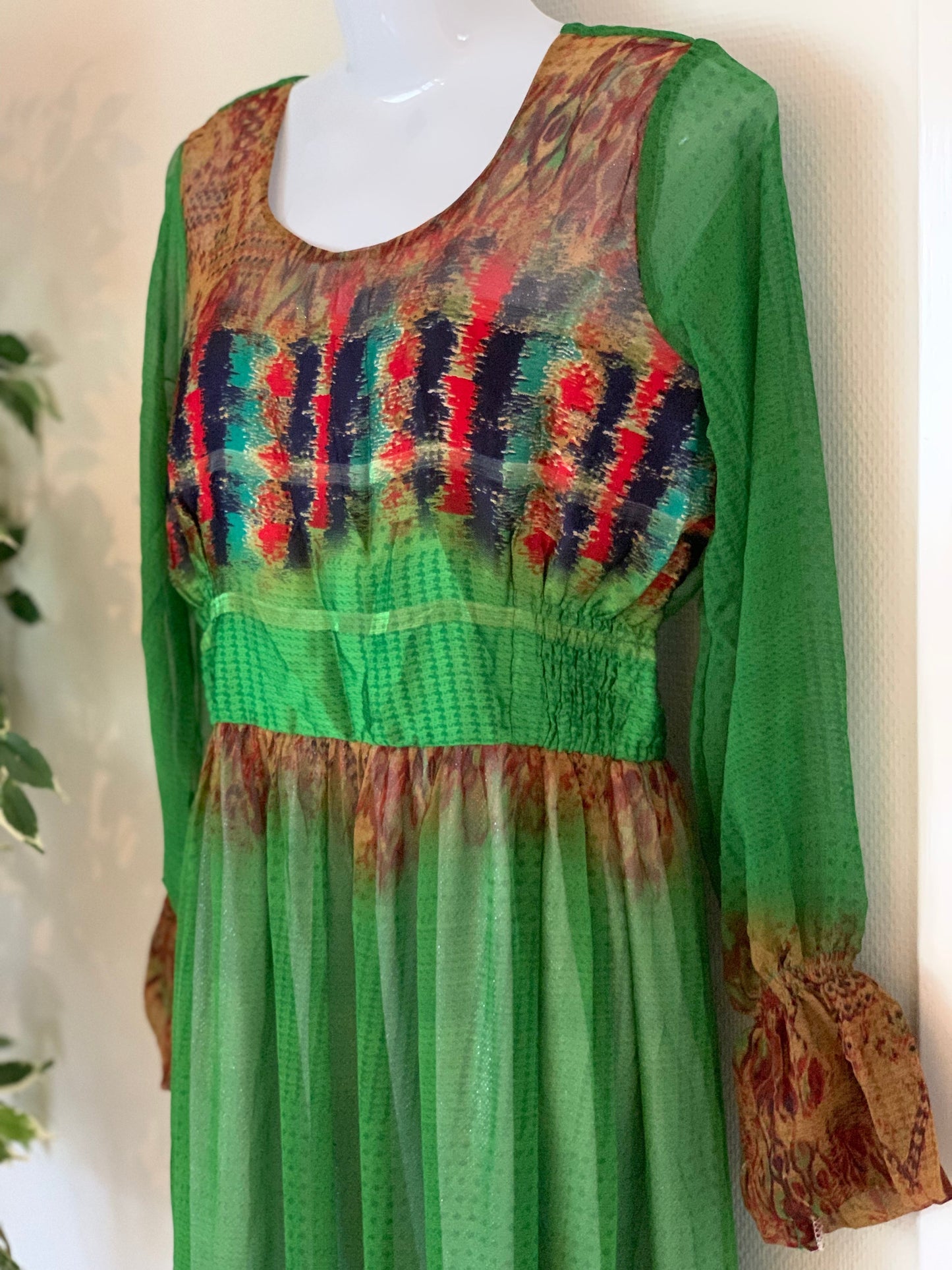 Salem Chiffon Dress Grmawit